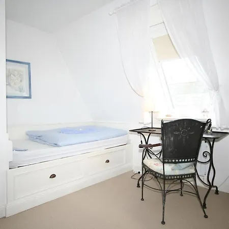 Apartment Dr. Roskothen